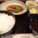 鶴の家 - 煮魚定食