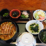 青やぎ - ひつまぶし（２６２５円）