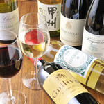 ミスターグリルマン - 【ワイン】専用ワインセラーにずらり！50種以上のワイン。