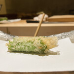 にい留 - 白魚の大葉巻き