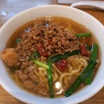 味珍 - 台湾ラーメン、他店より小ぶりか。甘めなようだ