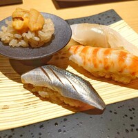 新宿 鮨 つむぎ - 雲丹小丼、小肌、車海老、平目