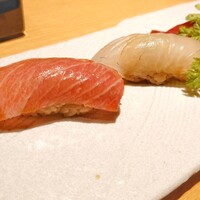 新宿 鮨 つむぎ - 大トロと白身
