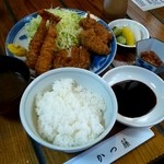 かつ藤 - ミックス定食 \2000