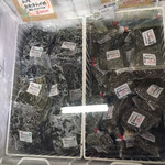 SHOP ヒロ - まだ お刺身ワカメなどもありましたよ