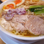 中華そば 千乃鶏 - クラシカルなチャーシュー