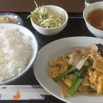 中華料理 三河屋 - 週替わり定食B｢卵・豚肉・小松菜炒め定食850円｣