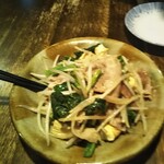なんくる食堂 - 豆腐とチキナーのチャンプルー