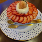 慈げん - 苺　イチゴ　いちご　中のラムミルクやべぇ