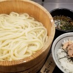 丸亀製麺 - 