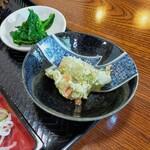 茅乃庵 - 手作り惣菜小鉢も旨い