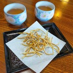 茅乃庵 - 揚げ蕎麦とそば茶