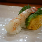 浜茂鮨 - ボタンエビ
むっちりした身が酢飯と馴染んでおいしさ膨らむ。