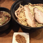 濃厚黒つけ麺（2013/2追加）