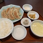 碧麗春 - 餃子定食