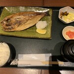 北の味紀行と地酒 北海道 - ほっけ定食990円