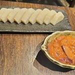 Kameido Monja Okoge - 長芋の漬物と塩辛
