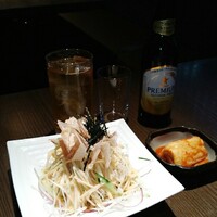 焼肉 大河 - サラダ、キムチ
