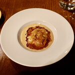 レストランユニック - カリフラワーのムース、ズワイガニ、ウニ、コンソメジュレ、クレームドオマール2,420円