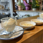 中国料理 jiu - 杏仁豆腐400円