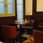 Tsubakiya Kafe Minatomirai Kurosupathio - 