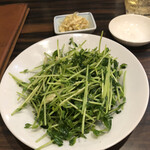 餃子専科 Dining Lee - 豆苗