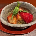 馳走 啐啄一十  - 【写真⑳】古都華(奈良県産、ブランド苺)のコンポート、白ワインジュレ掛け