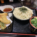 資さんうどん 下通店 - 