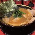 ラーメン 環2家 - チャーシューメン(並/濃いめ/固め)880円