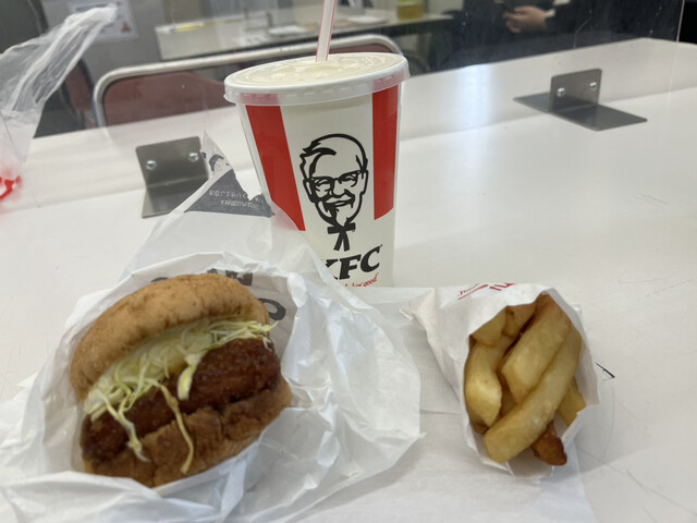 Kentucky Fried Chicken Kodaira Ekimae Ten