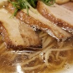 麺屋 六感堂 - 肉煮干（醤油）＋味玉