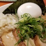 麺屋 六感堂 - 肉煮干（醤油）＋味玉