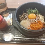 カルビ丼とスン豆腐専門店 韓丼 - 石焼ビビンバ