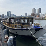 屋形船 大喜丸 - 2022年お花見宴会での大喜丸さん