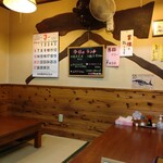 さくら野 - 内観（壁の黒板はランチメニュー）