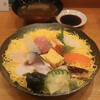 磯寿司 - チラシ1.5人前(1,400円)
茶碗蒸し･赤出汁･デザート付き