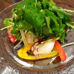 ロティスリー レイ - 烏賊・帆立のサラダ　ビーツマスタード