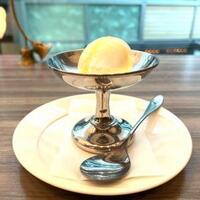 ダルマット 六本木ヒルズ店 - 自家製濃厚ジェラート（ヨーグルト）