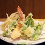 朝獲れ鮮魚と天婦羅の飯場処 壱松 - 天ぷら、美味しい