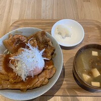 Yoichi LOOP - 豚丼