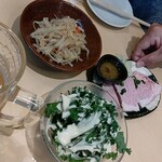 Hoteichan - チャーシューというかローストポークですね。師匠がおいしいおいしいって食べてた。