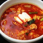 韓式肉膾牛肉湯<加雞蛋> (本店人氣No.1超辣湯)