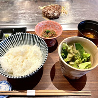 くずし鉄板 あばぐら 神田店 - 数量限定 黒毛和牛100%ハンバーグ御膳