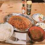 171692469 - ナポリタン定食