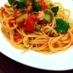 クッチーナ イタリアーナ ヴェッキオ - ズワイ蟹と高菜のトマトスパゲティ