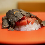 美会 - 黒トリュフが抜群の香りを添えてくれます