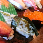 誠寿司 - 「にぎり」は10カン。これでランチが840円とは・・・!!!サラダも、味噌汁もついてるなんて・・・!!!