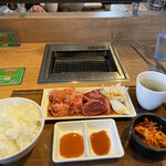 Yakiniku Raiku - 