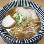 ラーメン・串焼 笑太 - 煮干中華(中) 650円