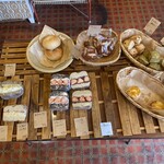 ベーグル研究所matatabi - 雨模様だったんで、コレだけ、残ってました(о´∀`о)